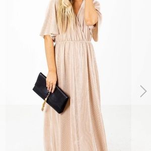 Cute dress for wedding ! Never worn